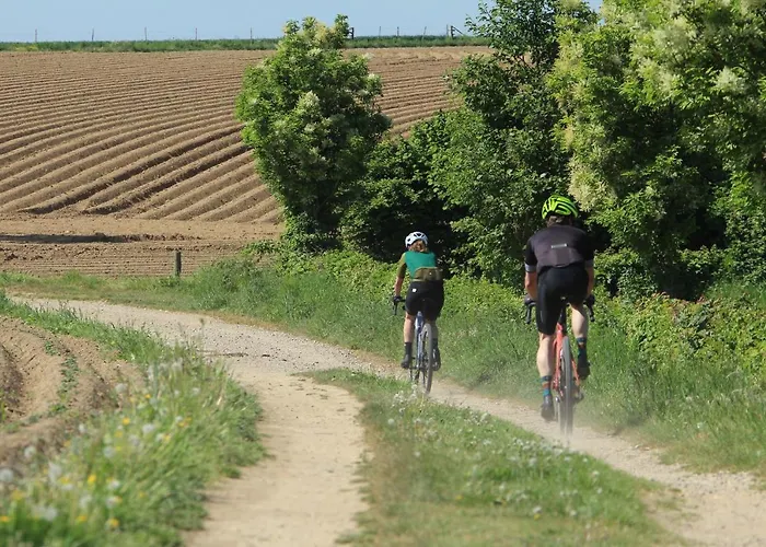 Citykamp Valkenburg - Maastricht אתר קמפינג *
